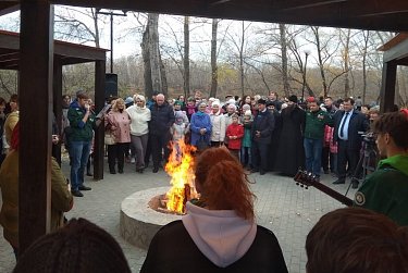 В Орске открыли обновленный парк Строителей 